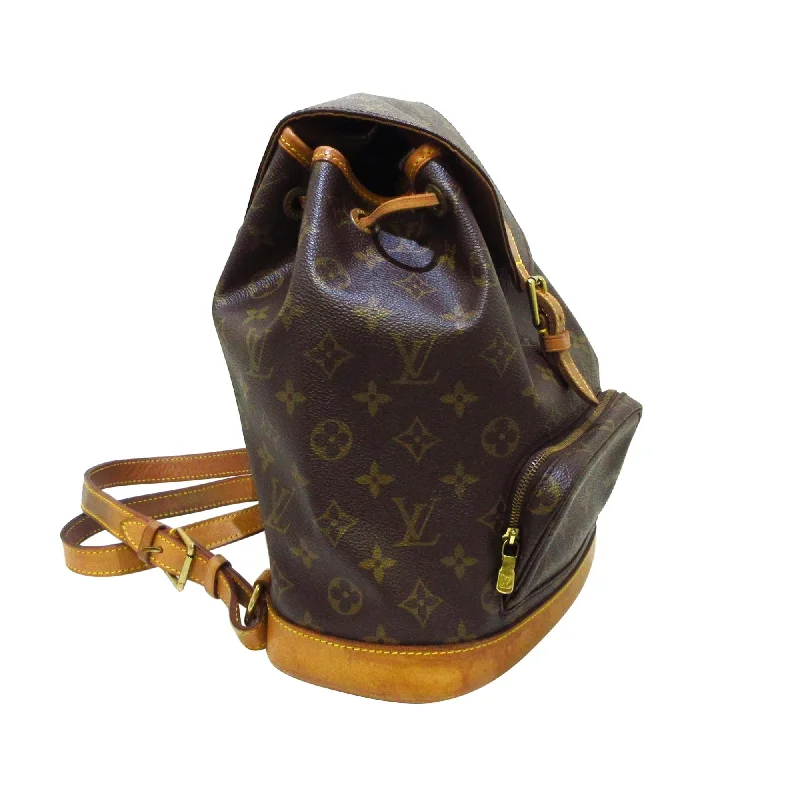 Ladies Louis Vuitton Petite Malle bags in a pastel color for a soft lookLouis Vuitton Monogram Montsouris MM 36443)