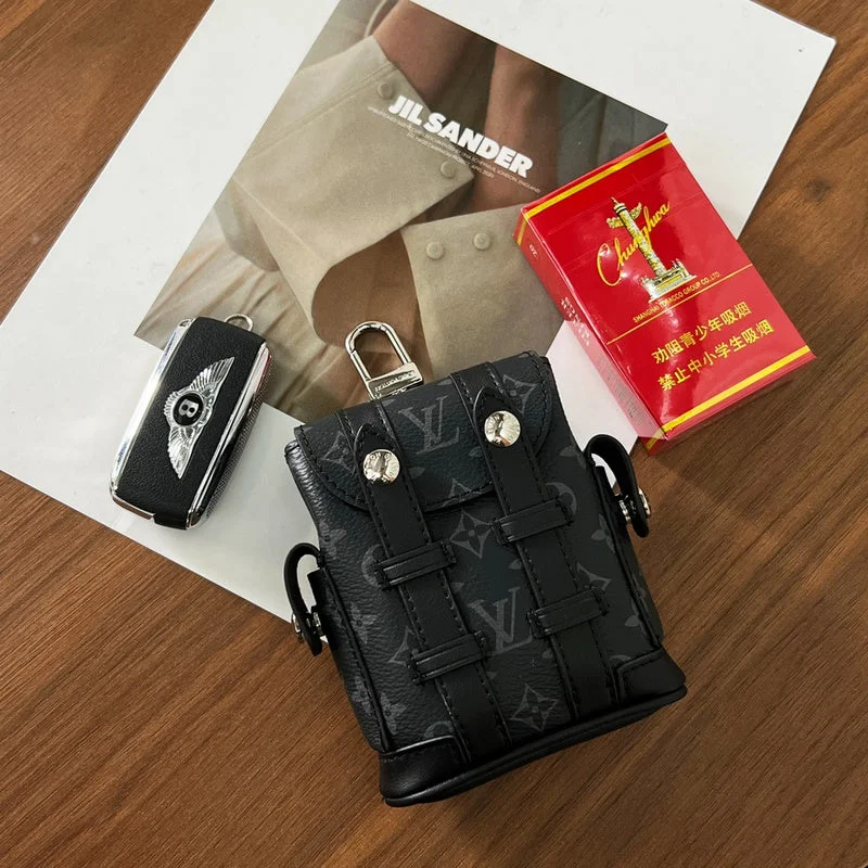 Ladies Louis Vuitton handbags with a detachable coin purse insideFranco Shops- Louis Vuittons  - 15861