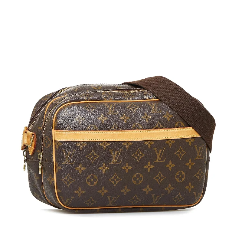 Louis Vuitton backpacks with a padded back panel for comfort during long - wearLouis Vuitton Monogram Reporter PM (SHG-jmzkVj)