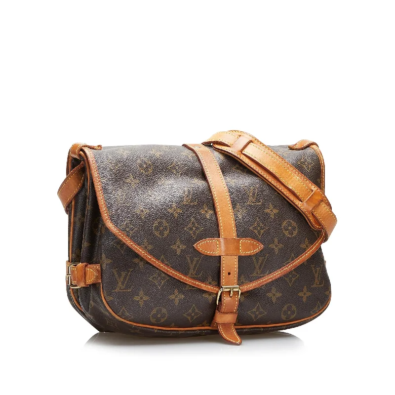 Louis Vuitton tote bags with a spacious interior and multiple pocketsLouis Vuitton Monogram Saumur 30 (SHG-aTnHDs)