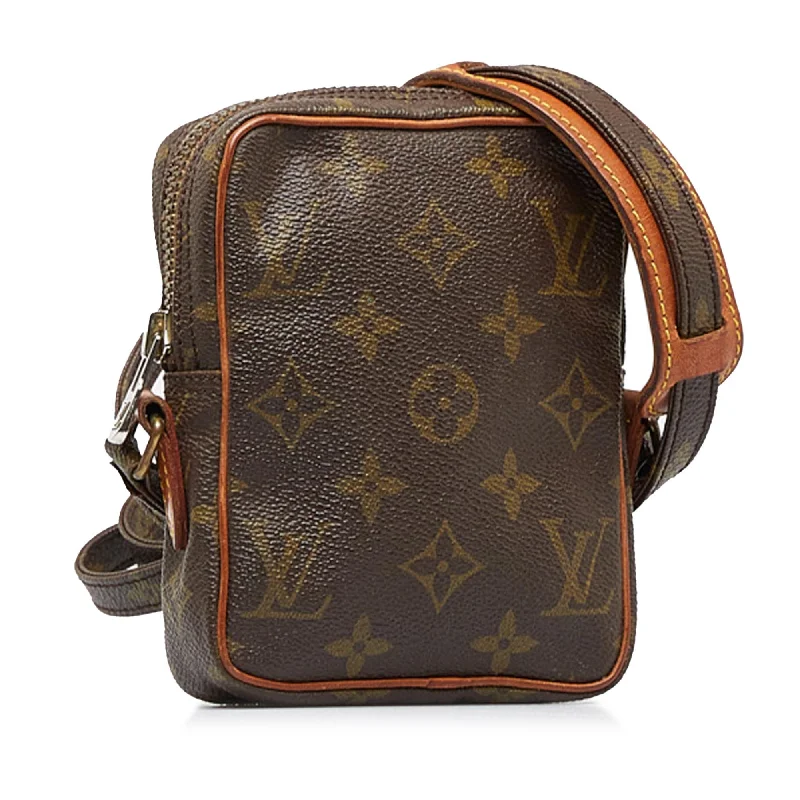 Louis Vuitton tote bags with a double - handle and shoulder - strap optionLouis Vuitton Monogram Mini Danube (cKX3J5)