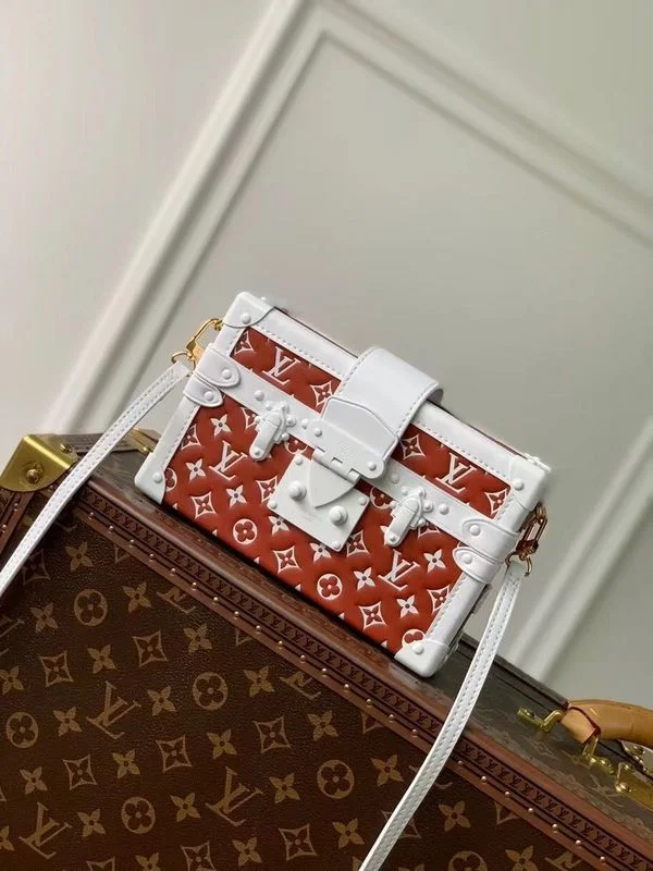 Louis Vuitton bags with a zip - around closure for enhanced securityFranco Shops- Louis Vuittons  - 16318