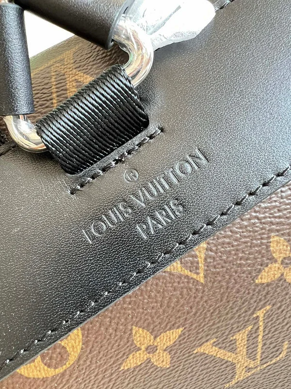 Louis Vuitton bags with a zip - around closure for enhanced securityFranco Shops- Louis Vuittons  - 16257