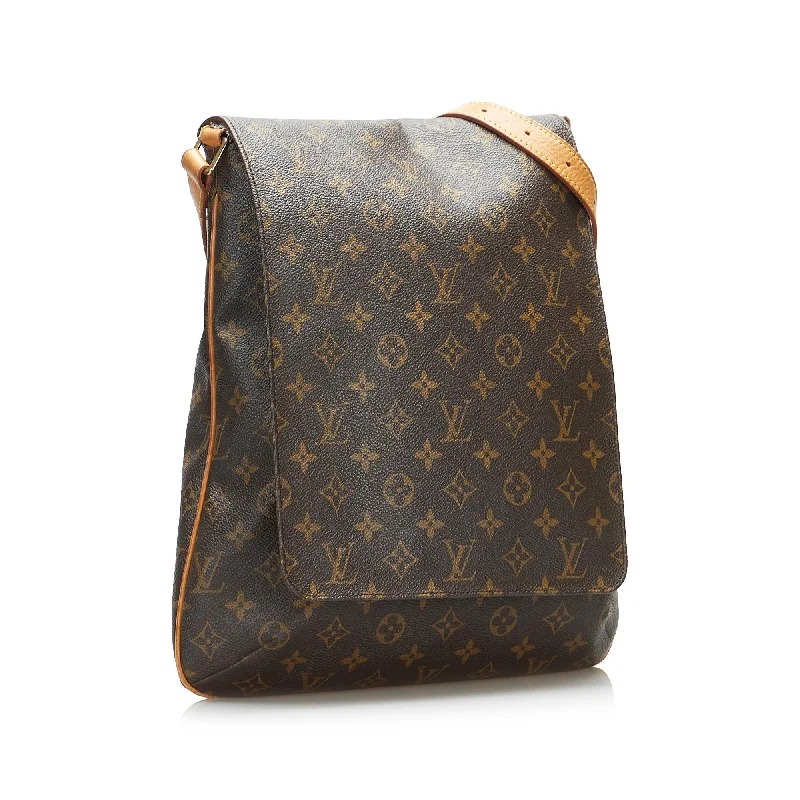 Louis Vuitton tote bags with a printed LV logo on the front for brand visibilityLouis Vuitton Monogram Musette Salsa (H1LaQt)