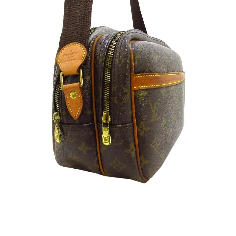 Louis Vuitton tote bags with a double - handle and shoulder - strap optionLouis Vuitton Monogram Reporter PM (SHG-35767)