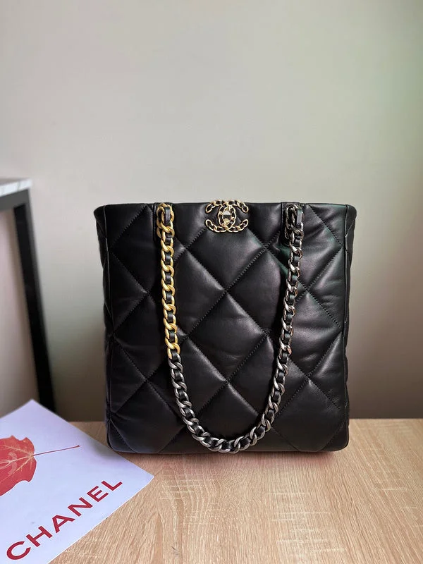 BC - CHANEL BAGS - 522