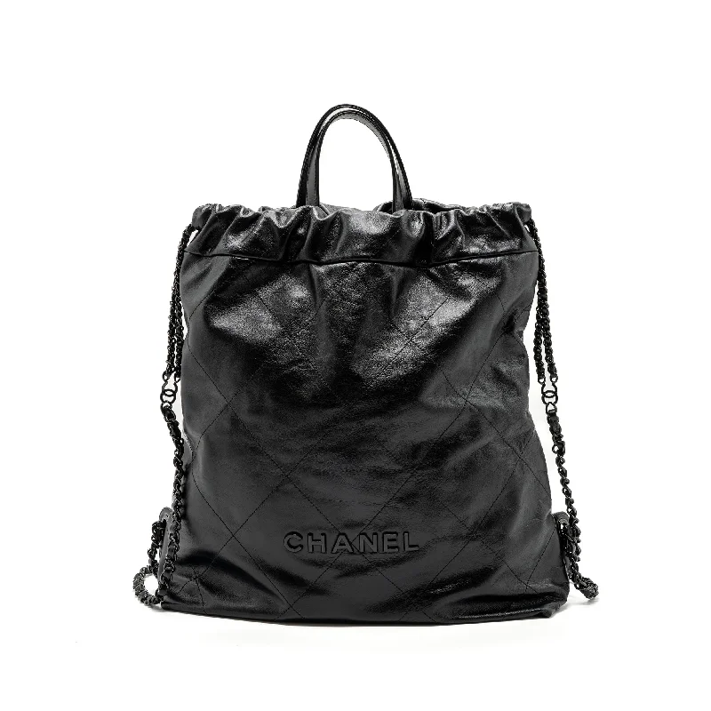 Chanel 22 backpack calfskin so black / black hardware (microchip)