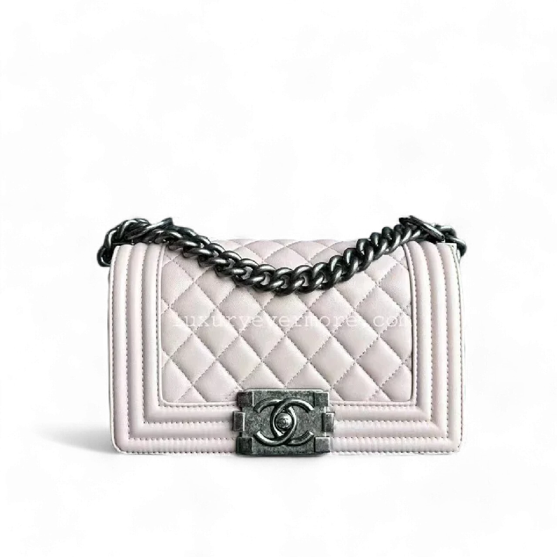 Chanel Boy Small - 20CM Quilted Lambskin Light Pink Ruthenium Silver Hardware Series 19